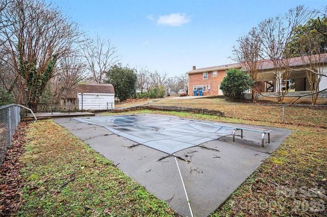 209 Windover Drive, Forest City, NC 28043