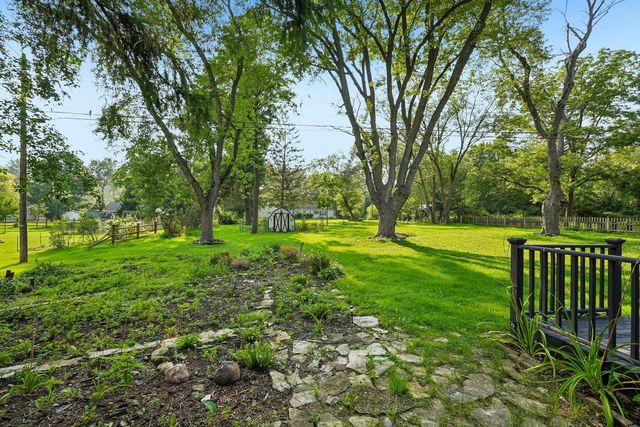2565 El Rancho DRIVE, Brookfield, WI 53005