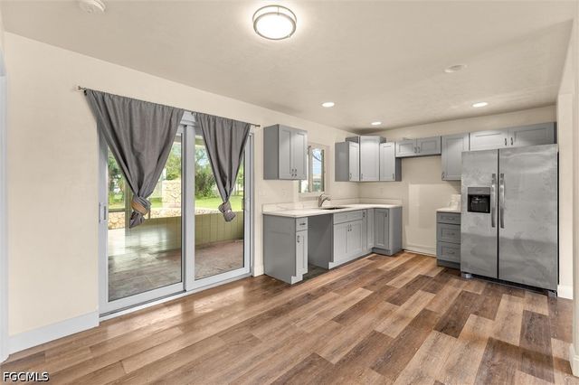 1274 Pondella CIR, North Fort Myers, FL 33903