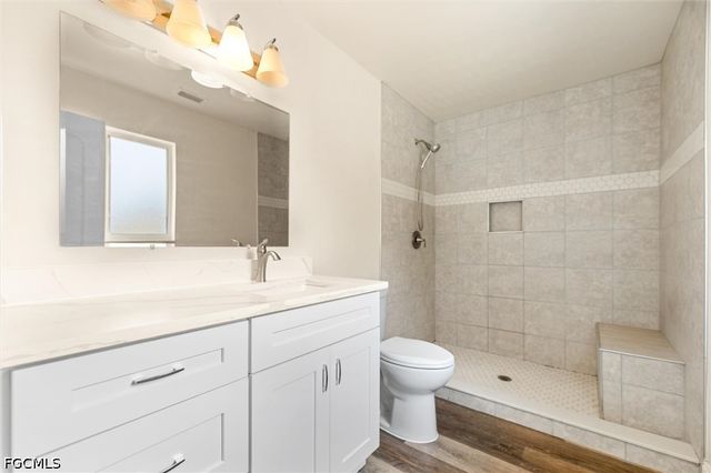 1274 Pondella CIR, North Fort Myers, FL 33903