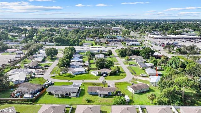 1274 Pondella CIR, North Fort Myers, FL 33903