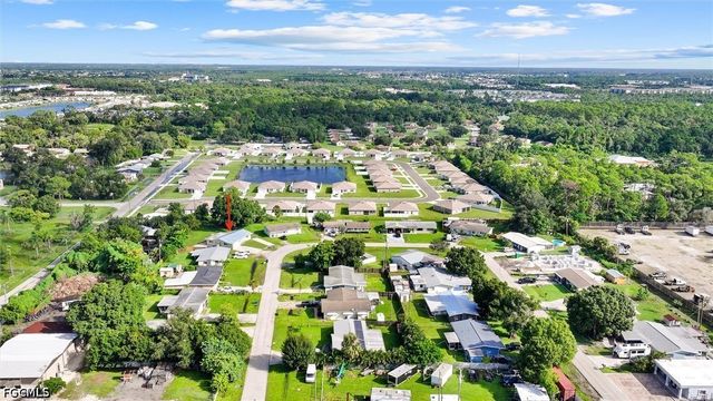 1274 Pondella CIR, North Fort Myers, FL 33903