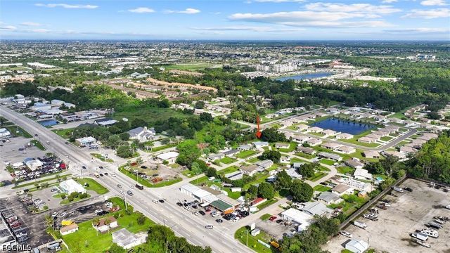 1274 Pondella CIR, North Fort Myers, FL 33903