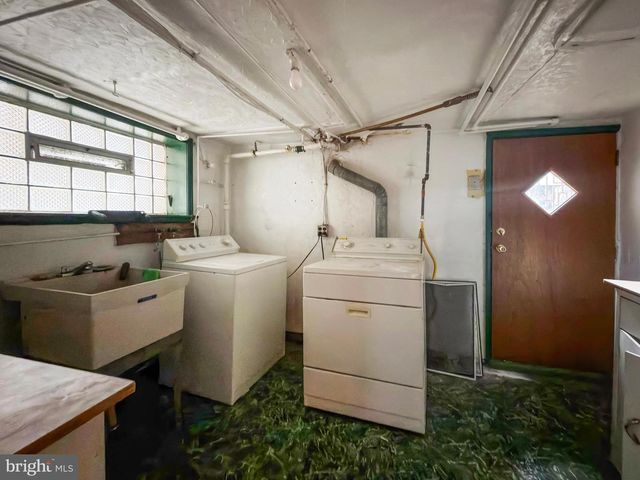 6144 CATHARINE ST, Philadelphia, PA 19143