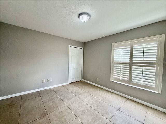 10146 BLOOMFIELD HILLS DRIVE, Seffner, FL 33584