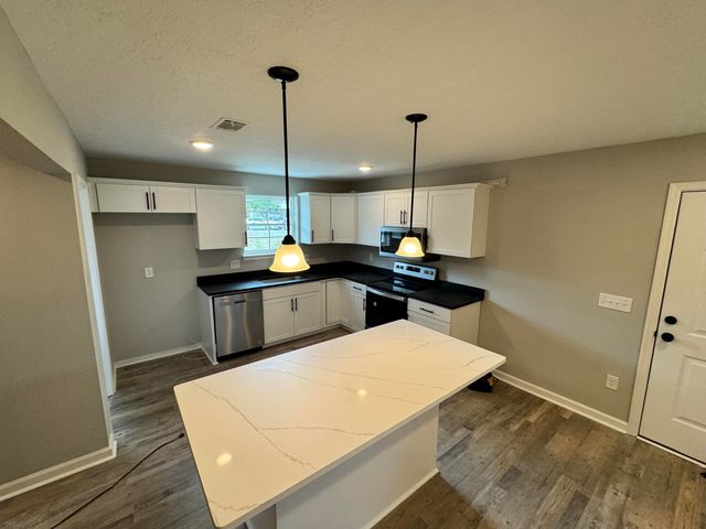 630 THOMAS DRIVE Drive, Martinez, GA 30907
