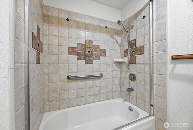34116 50th Avenue E, Eatonville, WA 98328