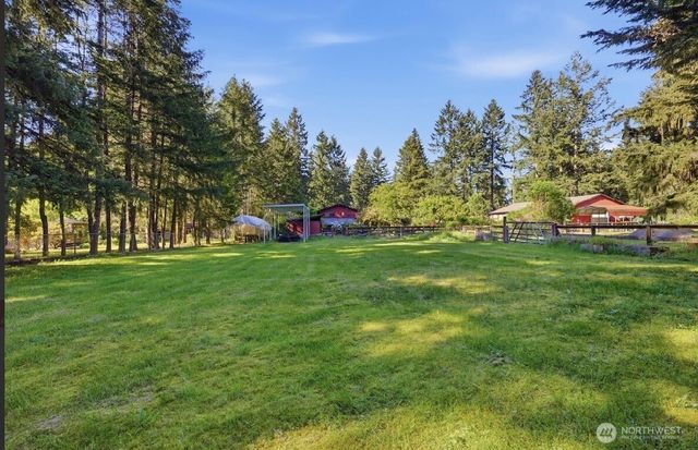 34116 50th Avenue E, Eatonville, WA 98328