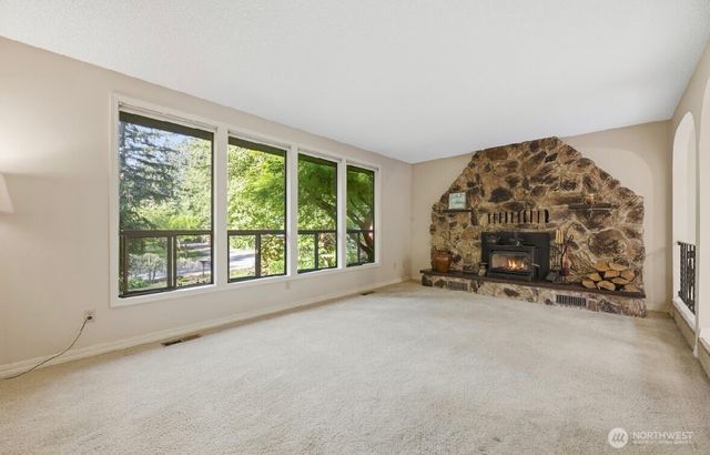 34116 50th Avenue E, Eatonville, WA 98328
