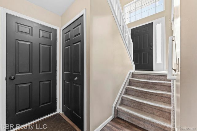 20704 Busenbark Lane, Brownstown Charter Township, MI 48183