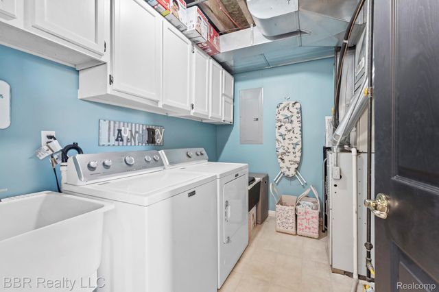 20704 Busenbark Lane, Brownstown Charter Township, MI 48183