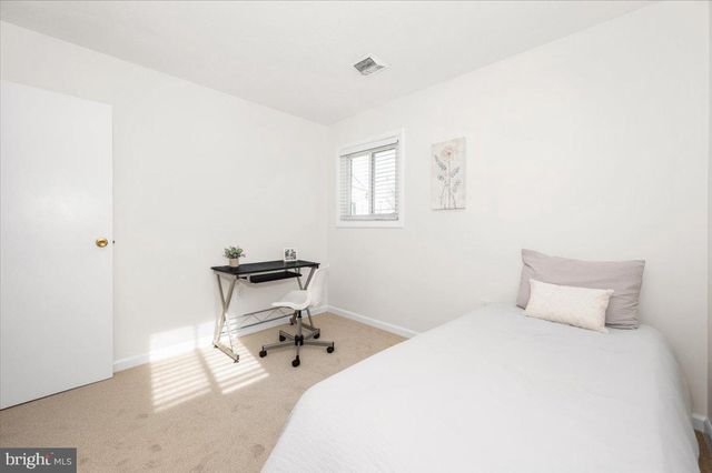 1200 WILSON PL, Frederick, MD 21702