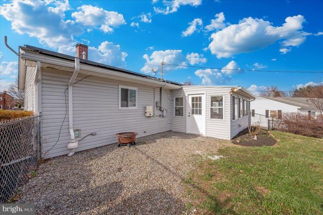 1200 WILSON PL, Frederick, MD 21702