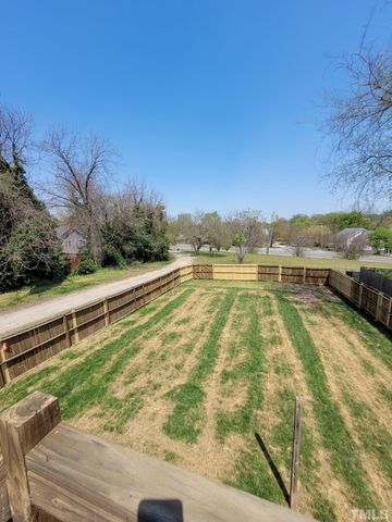 321 Bledsoe Avenue, Raleigh, NC 27601
