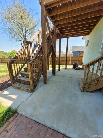 321 Bledsoe Avenue, Raleigh, NC 27601