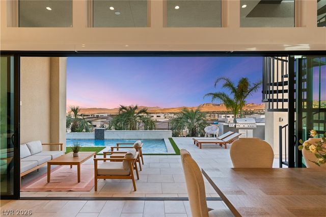 144 Tre Pietre Street, Henderson, NV 89011