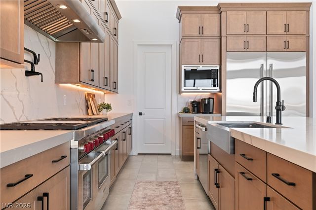 144 Tre Pietre Street, Henderson, NV 89011