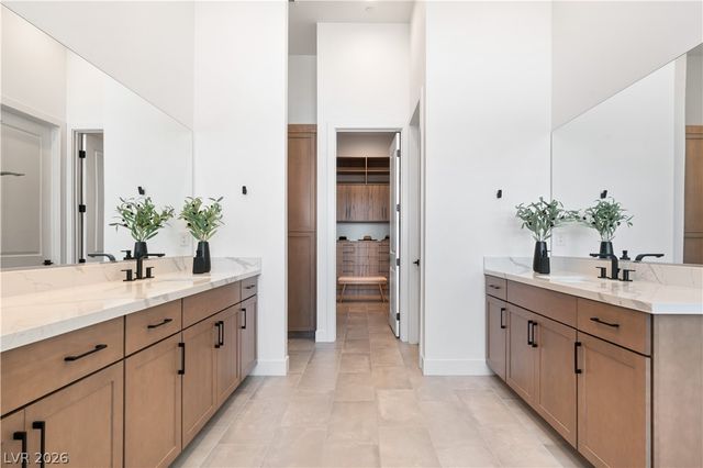 144 Tre Pietre Street, Henderson, NV 89011