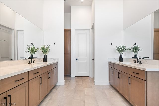 144 Tre Pietre Street, Henderson, NV 89011