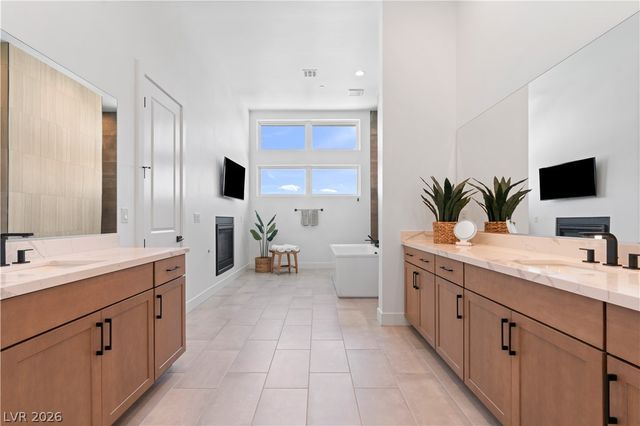 144 Tre Pietre Street, Henderson, NV 89011