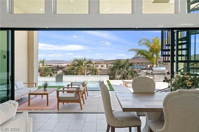 144 Tre Pietre Street, Henderson, NV 89011