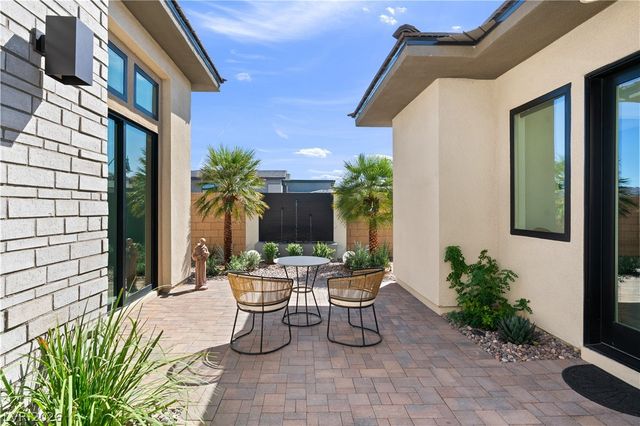 144 Tre Pietre Street, Henderson, NV 89011