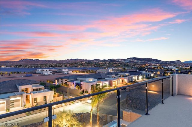 144 Tre Pietre Street, Henderson, NV 89011
