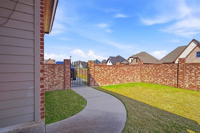 2501 South View Drive, Lake Charles, LA 70605