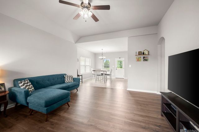 7728 Amite Springs Dr, Denham Springs, LA 70726