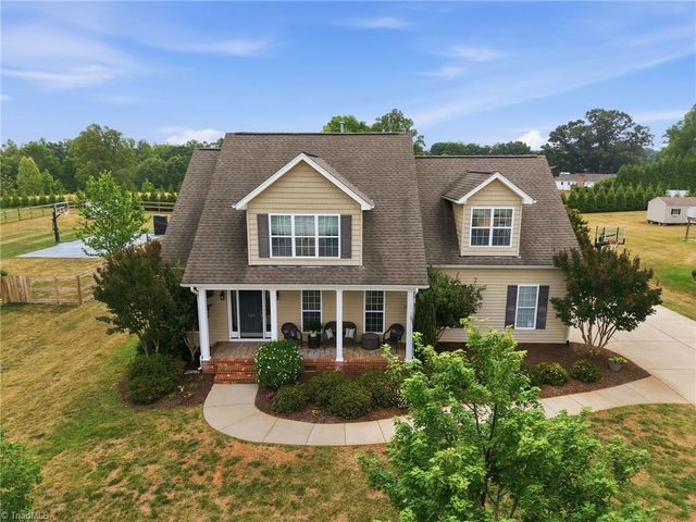 144 Tillingham Trace, Stokesdale, NC 27357