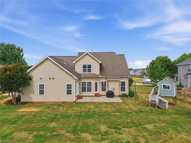 144 Tillingham Trace, Stokesdale, NC 27357