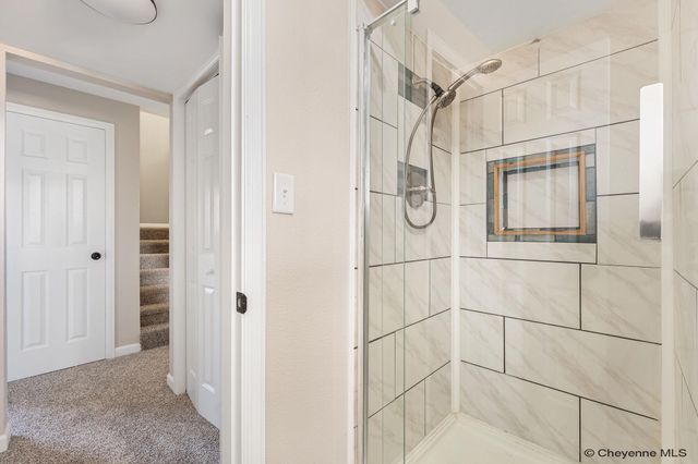 701 MELTON ST, Cheyenne, WY 82009