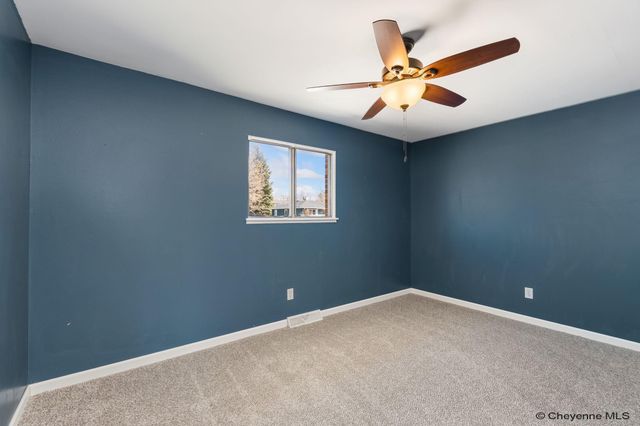 701 MELTON ST, Cheyenne, WY 82009