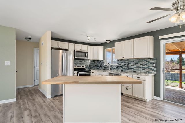 701 MELTON ST, Cheyenne, WY 82009