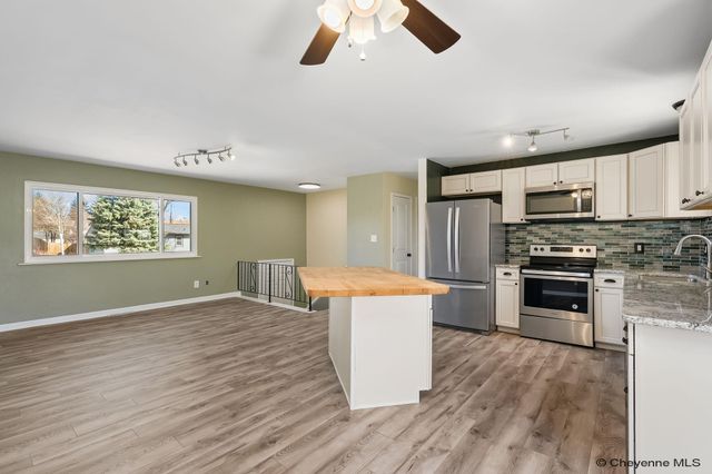 701 MELTON ST, Cheyenne, WY 82009
