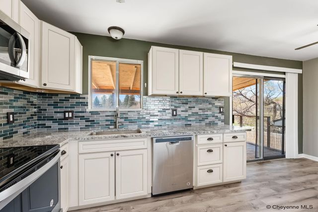 701 MELTON ST, Cheyenne, WY 82009
