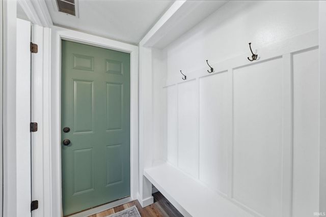 1409 Davidson Court, Auburn, IN 46706