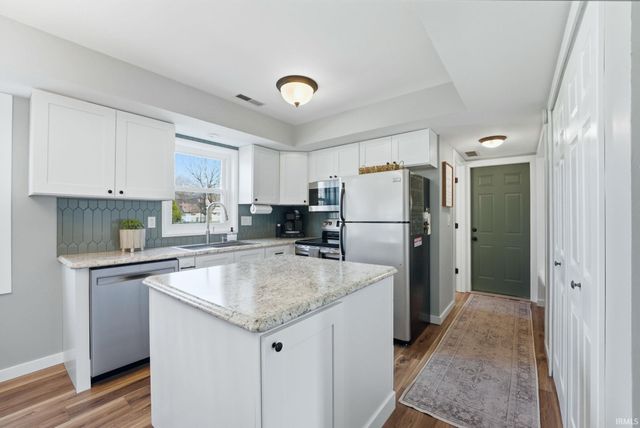 1409 Davidson Court, Auburn, IN 46706