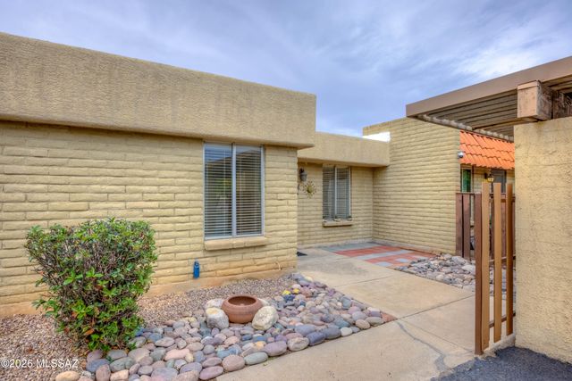 602 S Pantano Rd Unit C, Tucson, AZ 85710