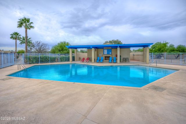 602 S Pantano Rd Unit C, Tucson, AZ 85710