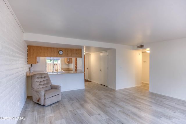 602 S Pantano Rd Unit C, Tucson, AZ 85710