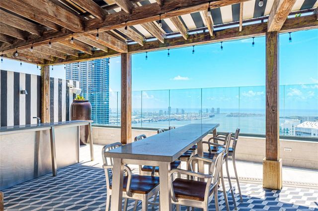 1300 S MIAMI Avenue 2003, Miami, FL 33130
