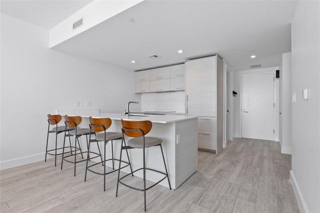 1300 S MIAMI Avenue 2003, Miami, FL 33130