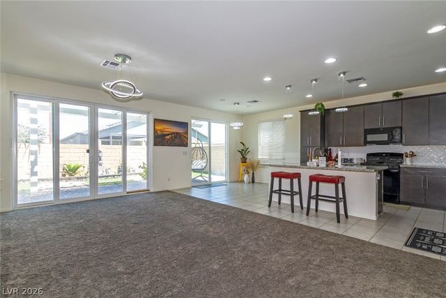 10048 Spelter Street, Las Vegas, NV 89183