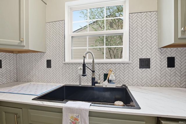 8449 Southern Springs Boulevard, Indianapolis, IN 46237