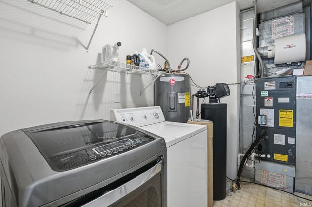 8449 Southern Springs Boulevard, Indianapolis, IN 46237