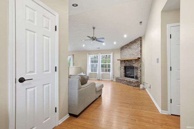 8449 Southern Springs Boulevard, Indianapolis, IN 46237