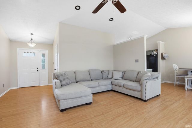 8449 Southern Springs Boulevard, Indianapolis, IN 46237