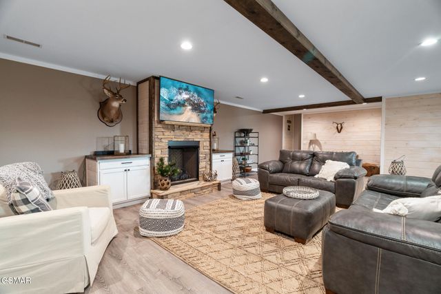 1407 Ellis Woods Loop, Sevierville, TN 37876