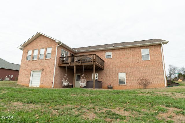 1407 Ellis Woods Loop, Sevierville, TN 37876